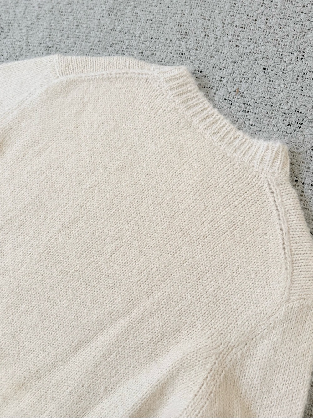 Jil Sander Beige Crewneck Knit Sweater Size 10 - Picture 9 of 10